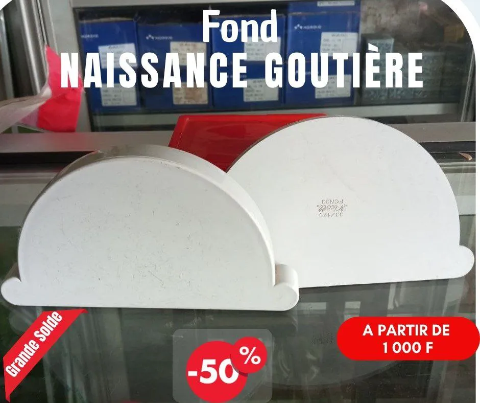 Fond de Naissance Gouttière